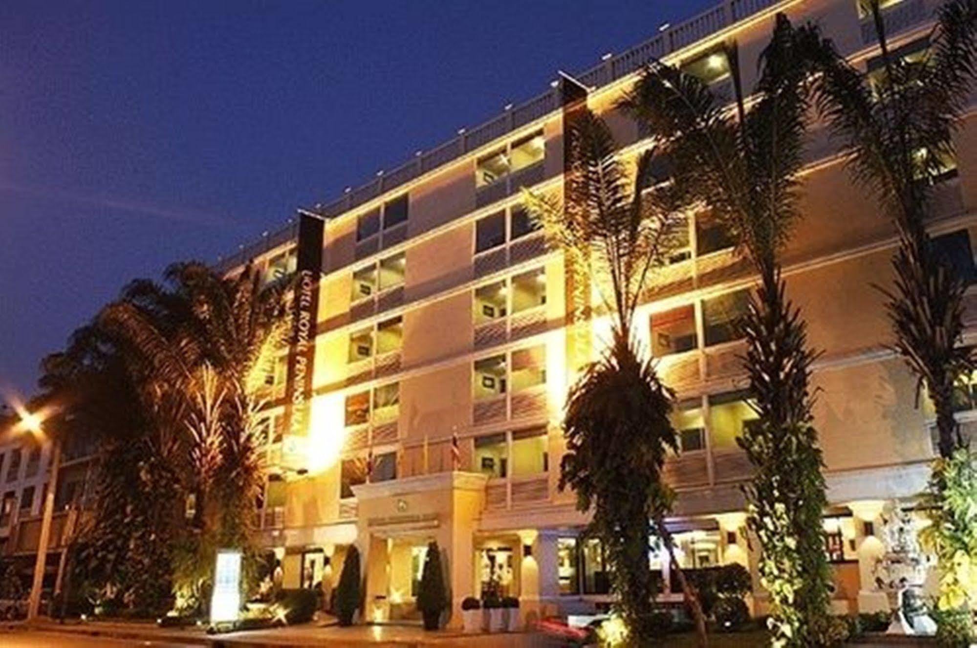 Royal Peninsula Hotel Chiangmai Chiang Mai Exterior photo